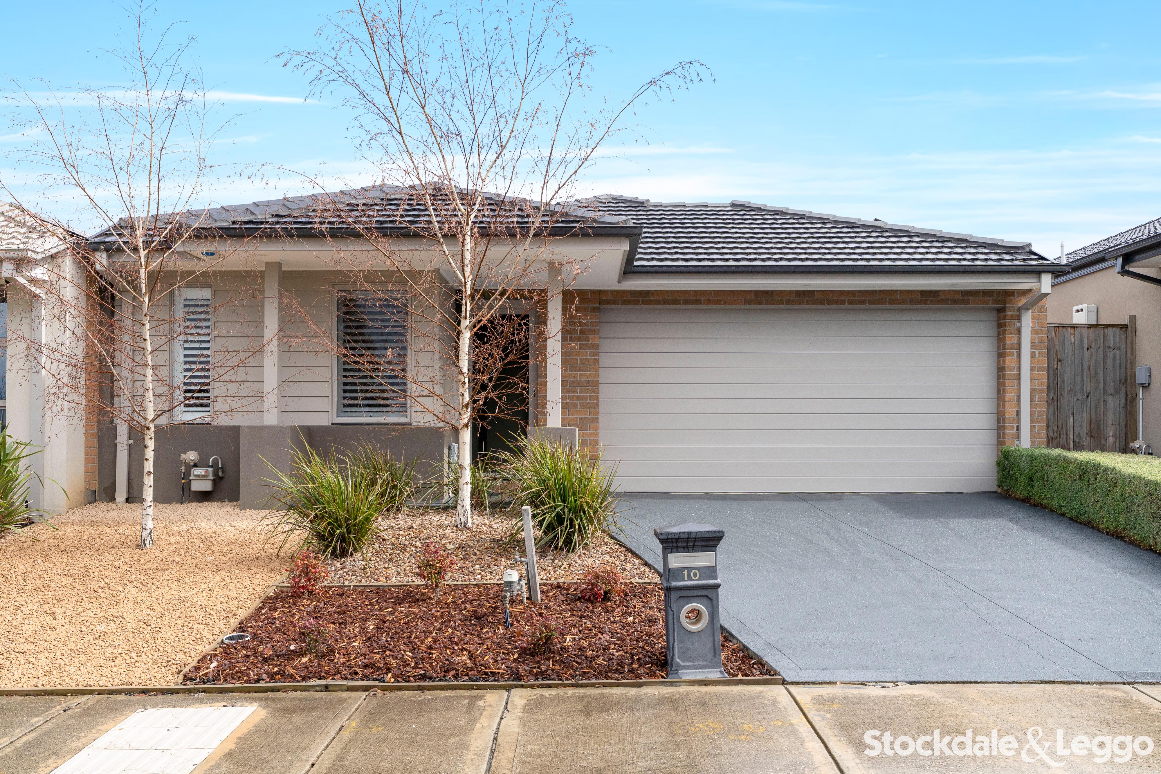 56 Burge Drive, Sunbury VIC, Sunbury - Thumbnail 3