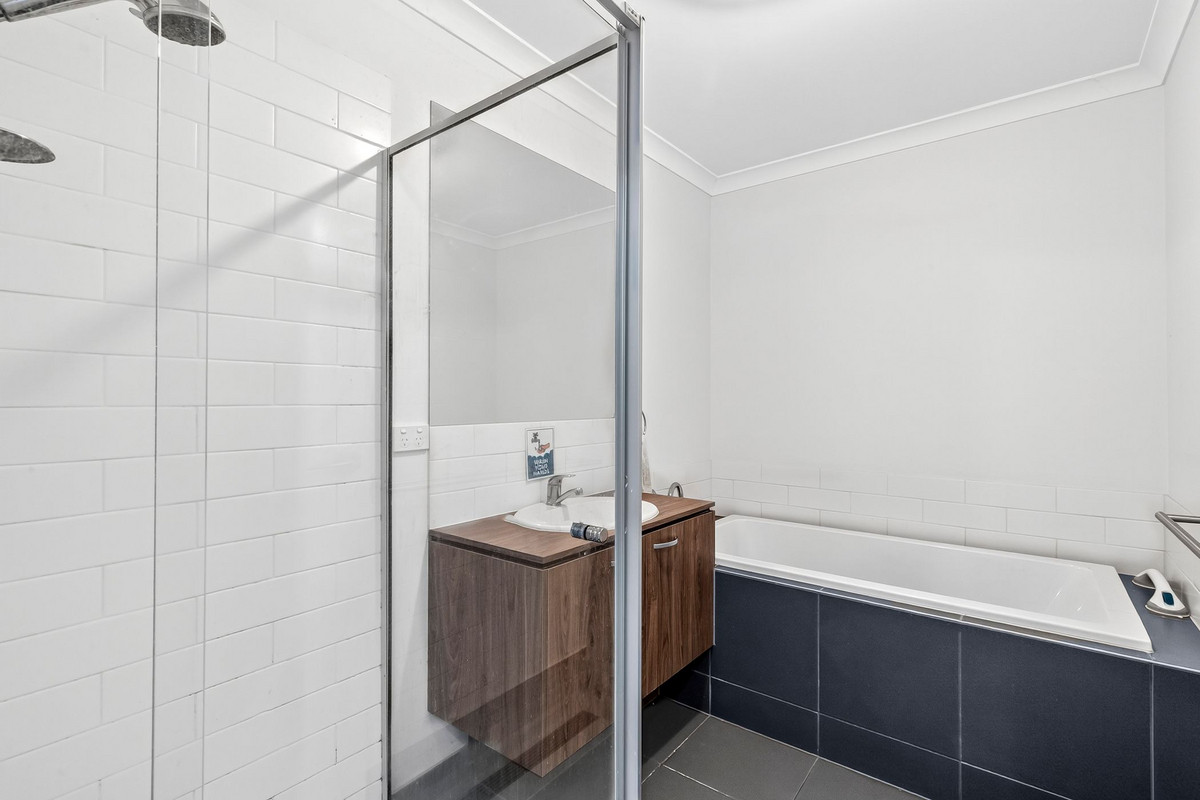 4 Boeing Street, Mount Duneed VIC 3217, Mount Duneed - Thumbnail 5