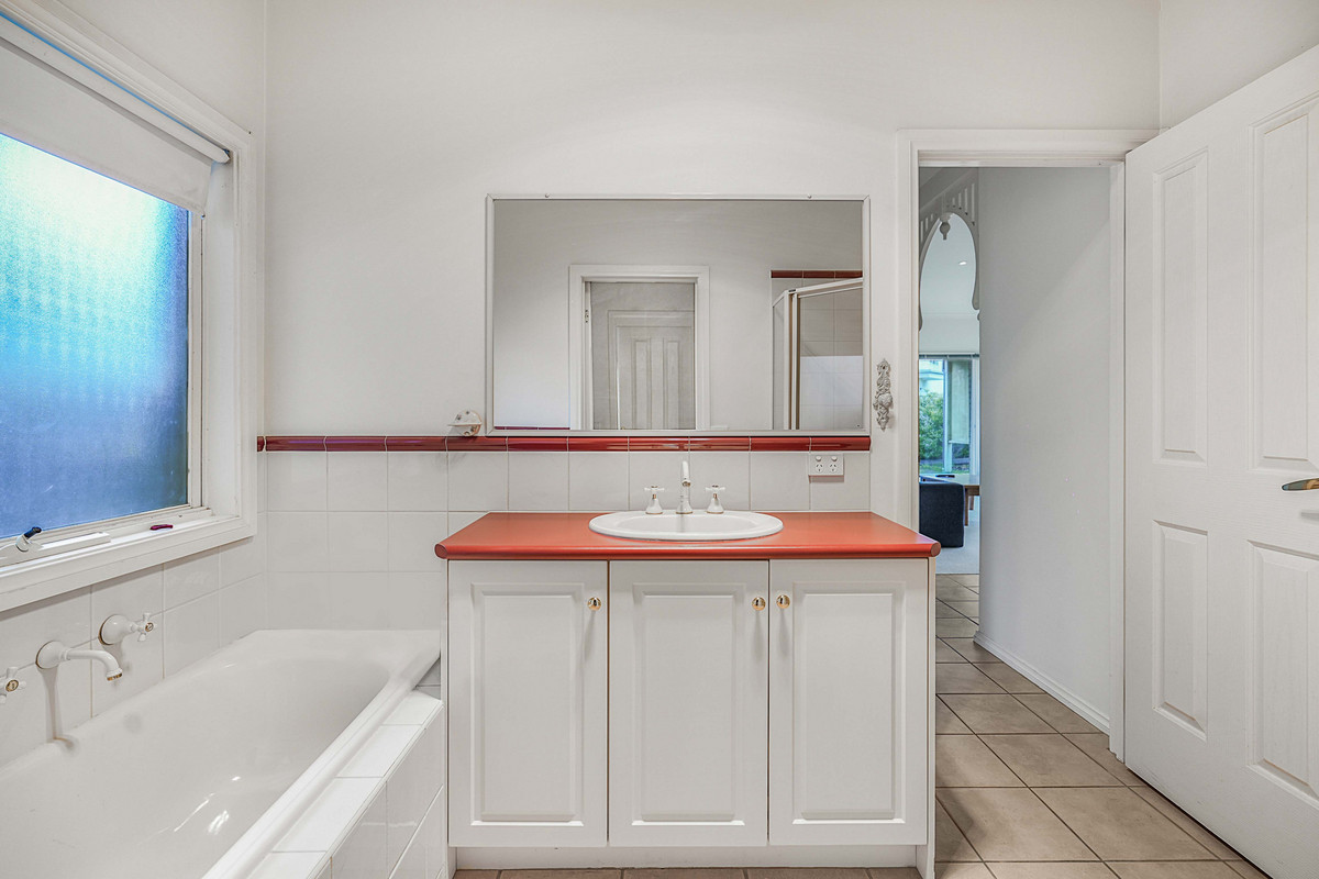 6 Moroka Green, PAKENHAM VIC 3810, Pakenham - Thumbnail 3