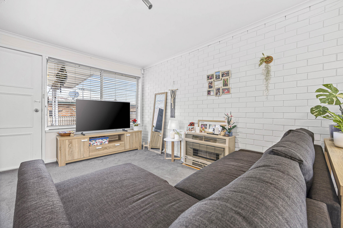 1 / 29 Carpenter Street, Wendouree VIC 3355, Wendouree - Thumbnail 4