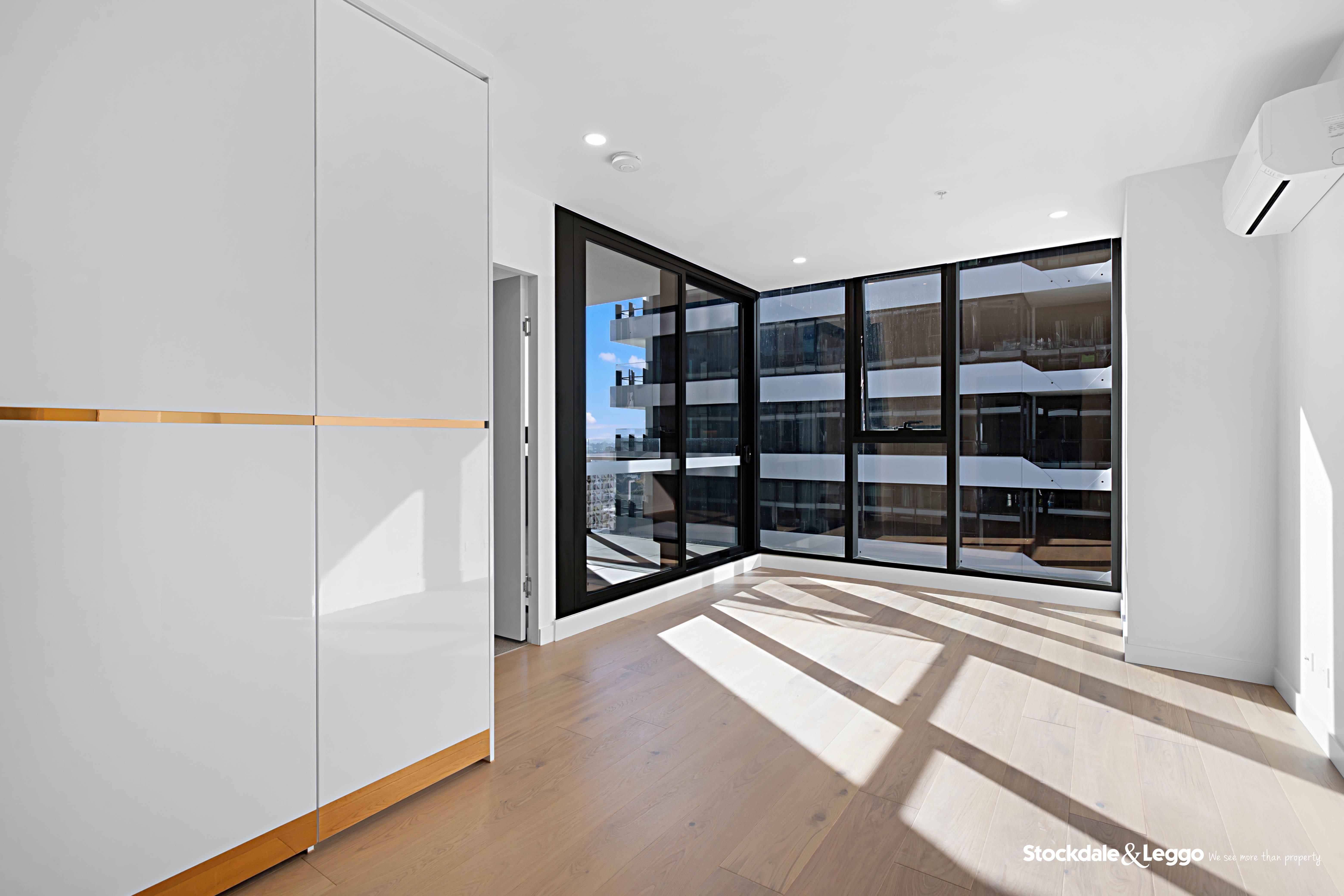 903/845 Whitehorse Road, Box Hill VIC, Box Hill - Thumbnail 2