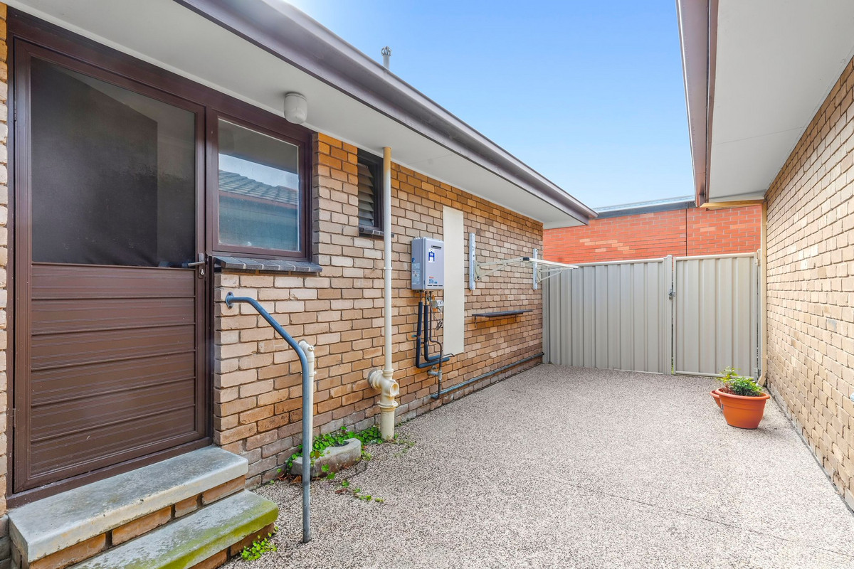 3 / 1-3 Roxby Street, Manifold Heights VIC 3218, Manifold Heights - Thumbnail 2