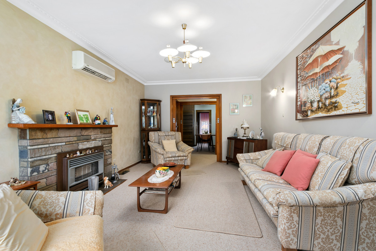 1 Crinigan Road, Morwell VIC 3840, Morwell - Thumbnail 3