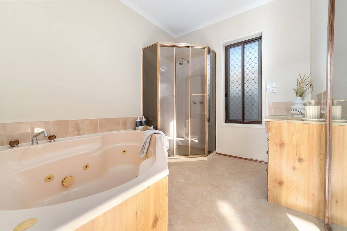 10 Waverley Street, BROADMEADOWS VIC 3047, Broadmeadows - Thumbnail 7