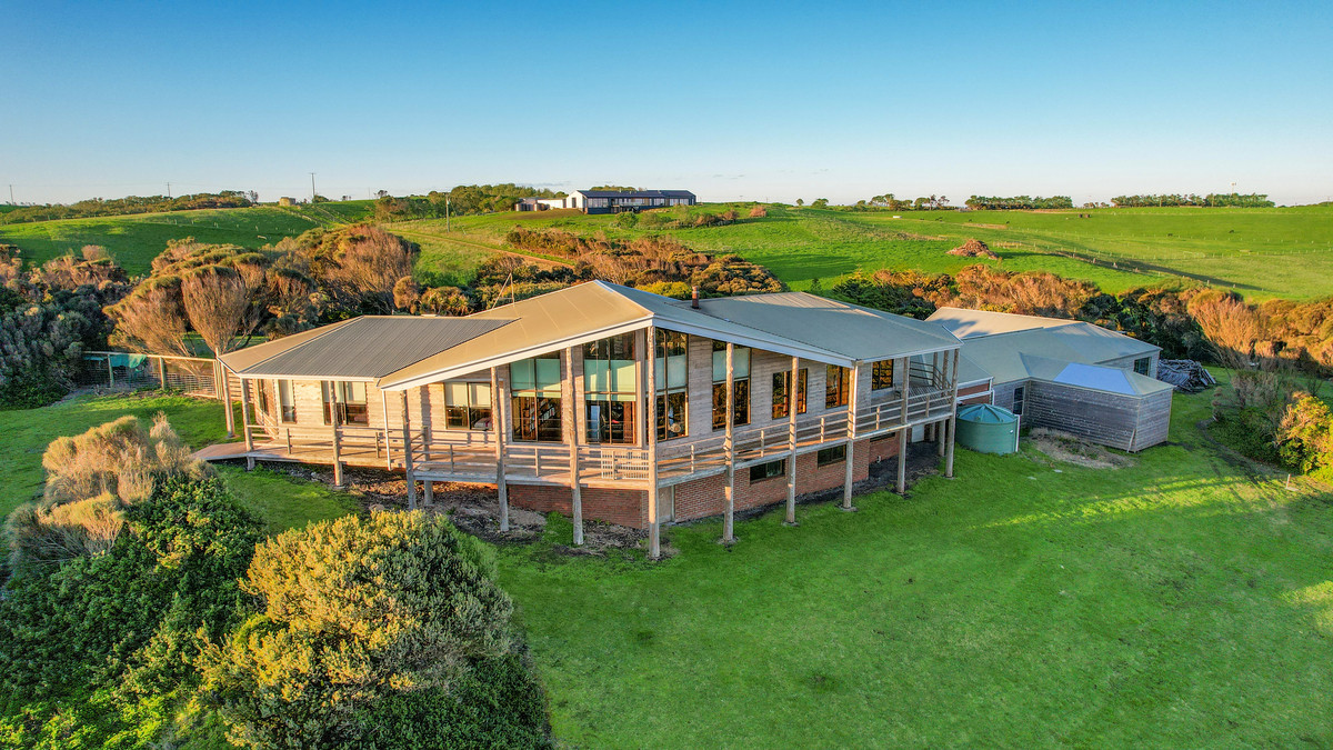 220 Hopkins Point Road, Warrnambool VIC 3280, Warrnambool - Thumbnail 2