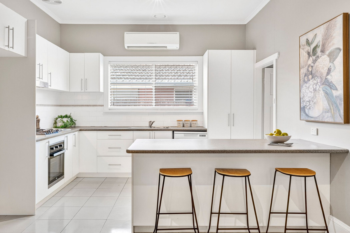 11 Queen Street, Belmont VIC 3216, Belmont - Thumbnail 3