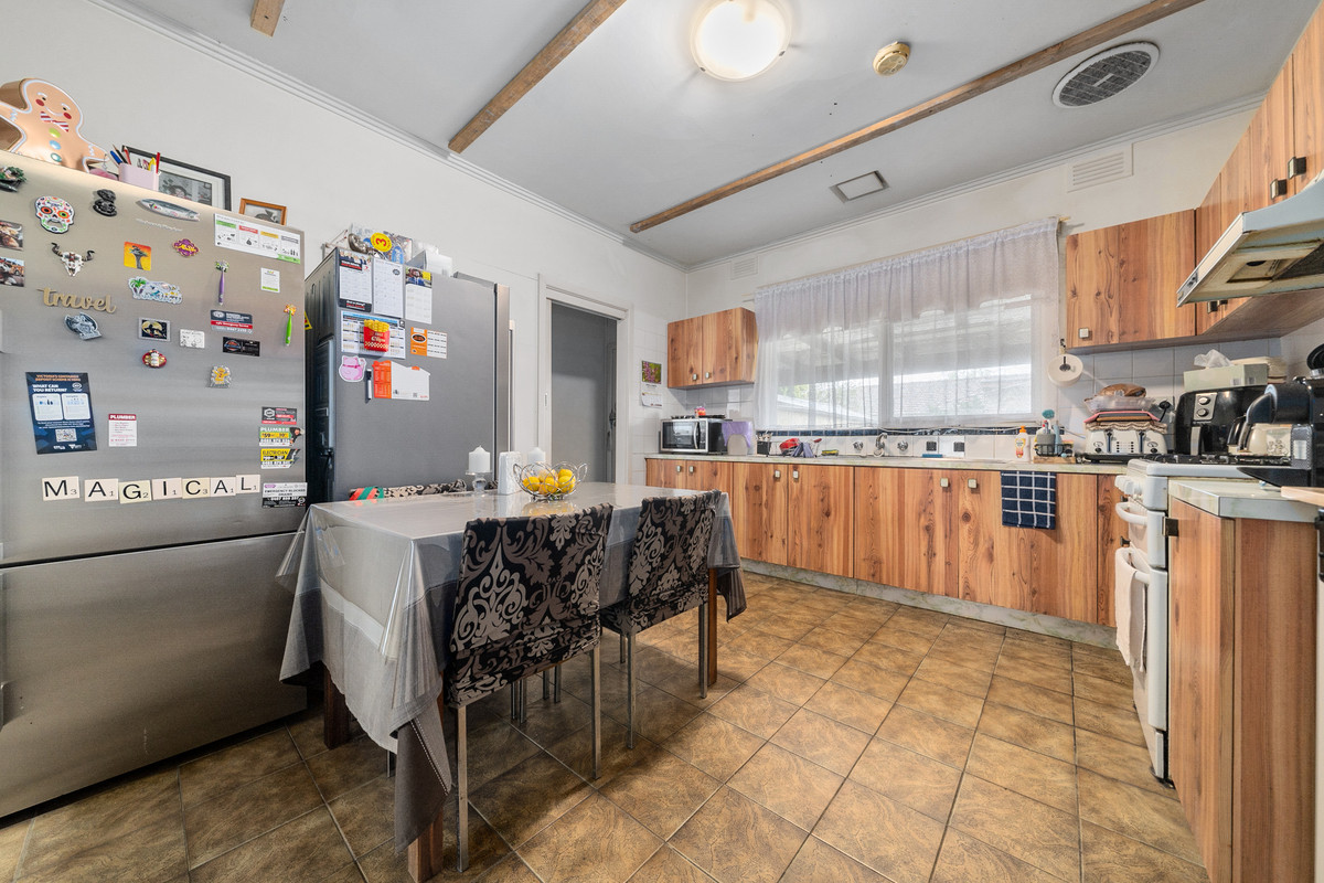 55 Davies Street, Hadfield VIC 3046, Hadfield - Thumbnail 4