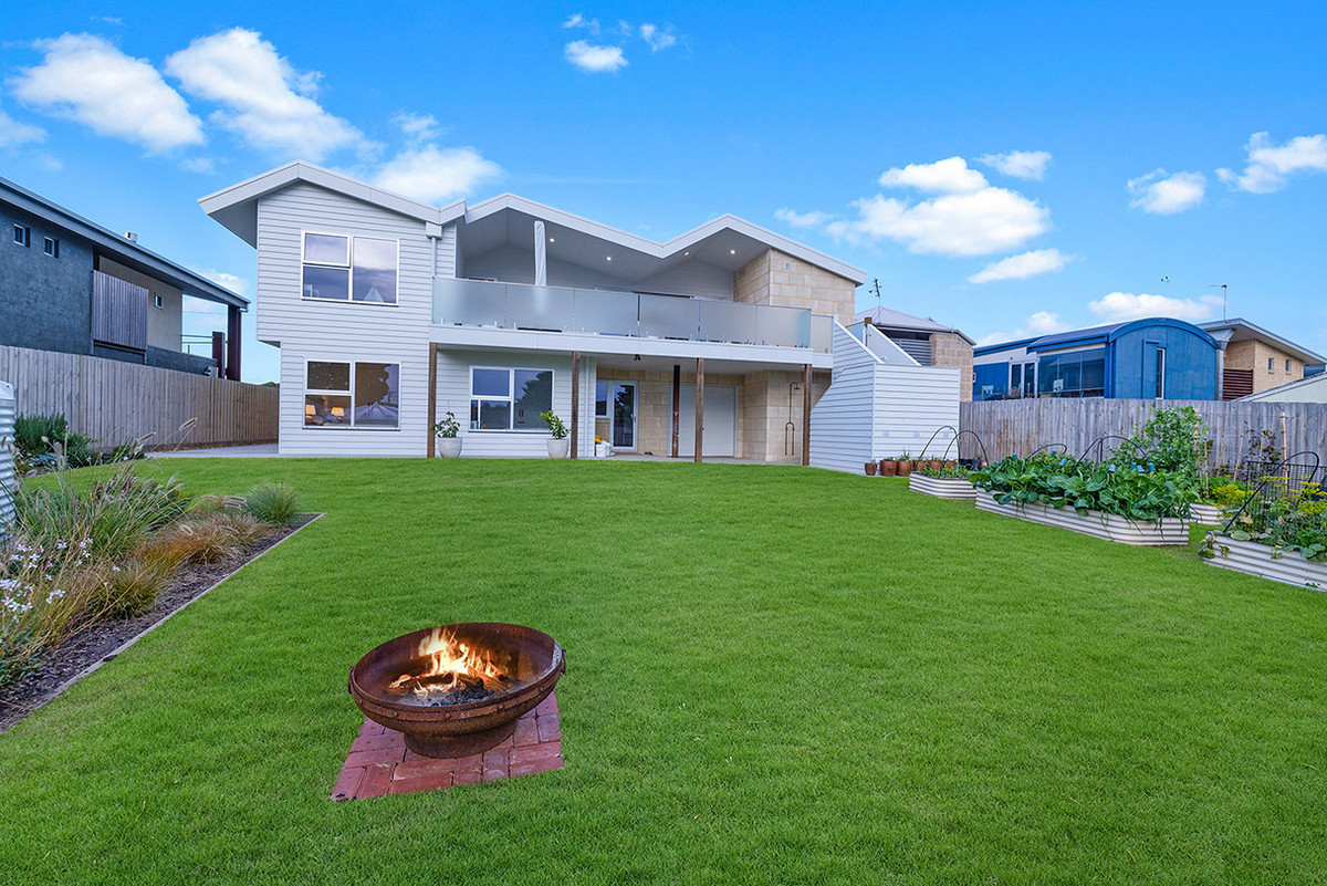 109 Beach Street, PORT FAIRY VIC 3284, Port Fairy - Thumbnail 8