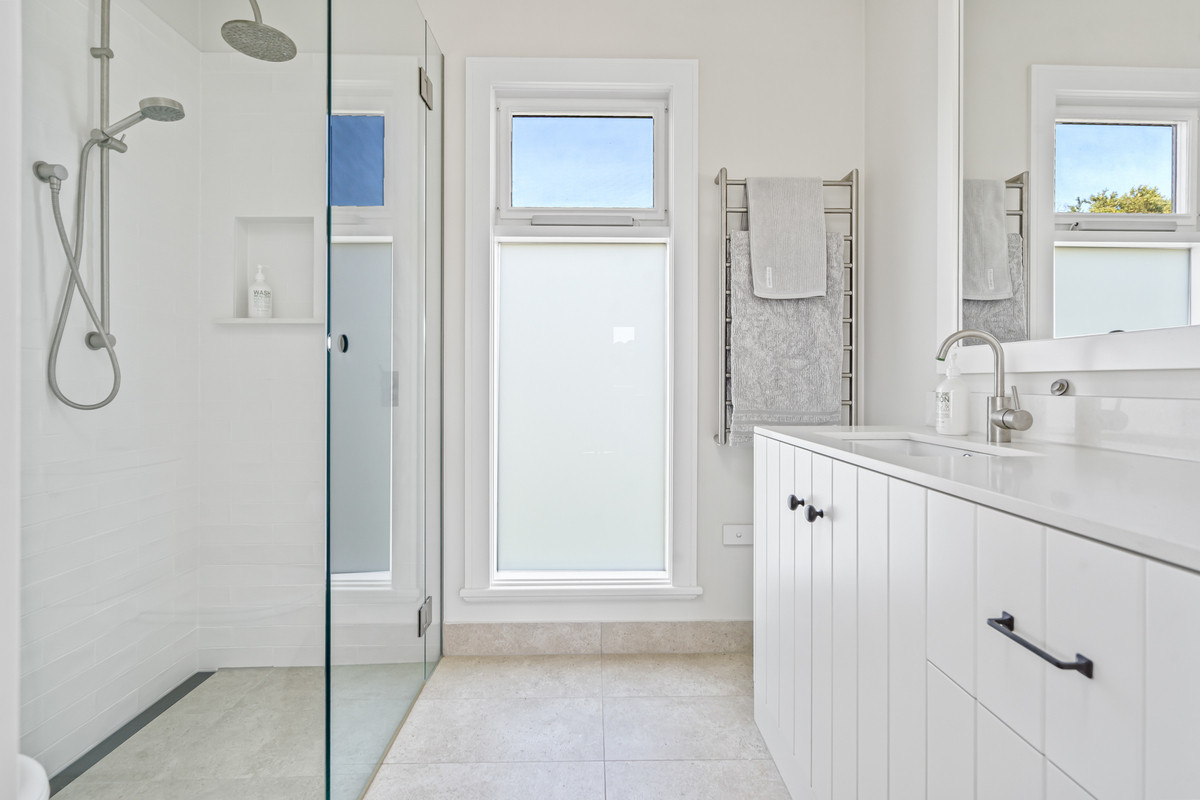 28 Griffiths Street, PORT FAIRY VIC 3284, Port Fairy - Thumbnail 7
