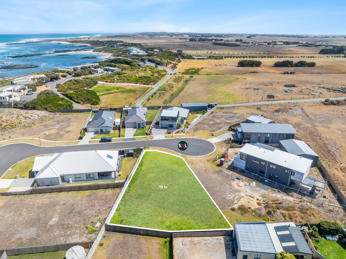 8 Bowker Court, PORT FAIRY VIC 3284, Port Fairy - Thumbnail 3