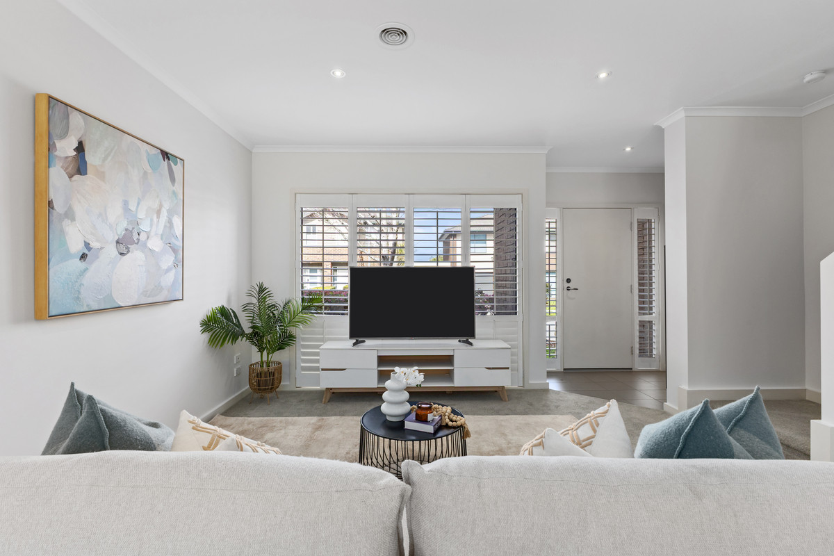 12 Southampton Drive, Mulgrave VIC 3170, Mulgrave - Thumbnail 2