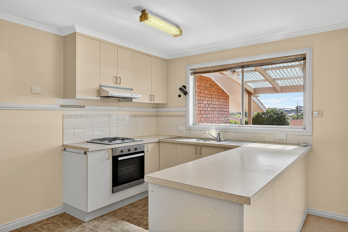 2 / 6 Officer Court, WARRNAMBOOL VIC 3280, Warrnambool - Thumbnail 6