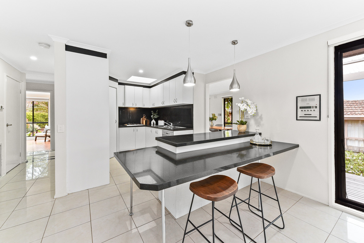 3 Sean Close, Wheelers Hill VIC 3150, Wheelers Hill - Thumbnail 5