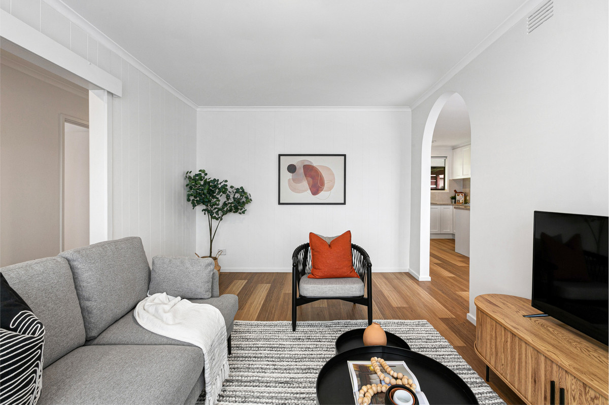 21 Virginia Crescent, BUNDOORA VIC 3083, Bundoora - Thumbnail 2