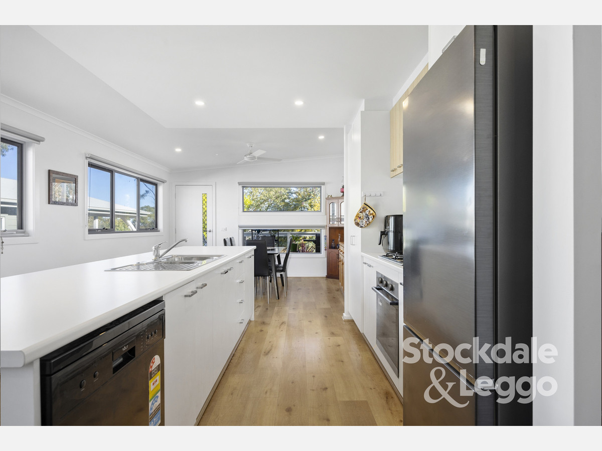 1B / 306 Jetty Road, Rosebud VIC 3939, Rosebud - Thumbnail 4
