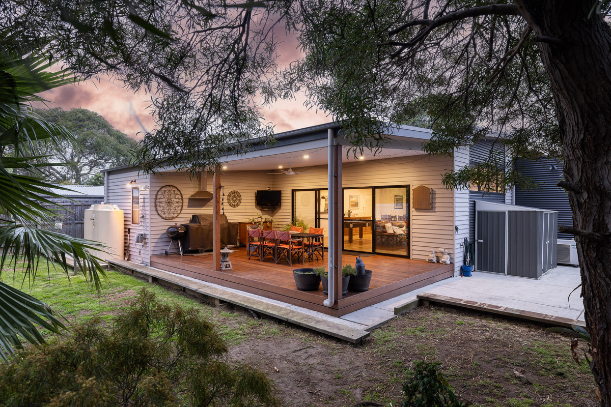 23 Alexander Avenue, Cowes VIC 3922, Cowes - Thumbnail 3