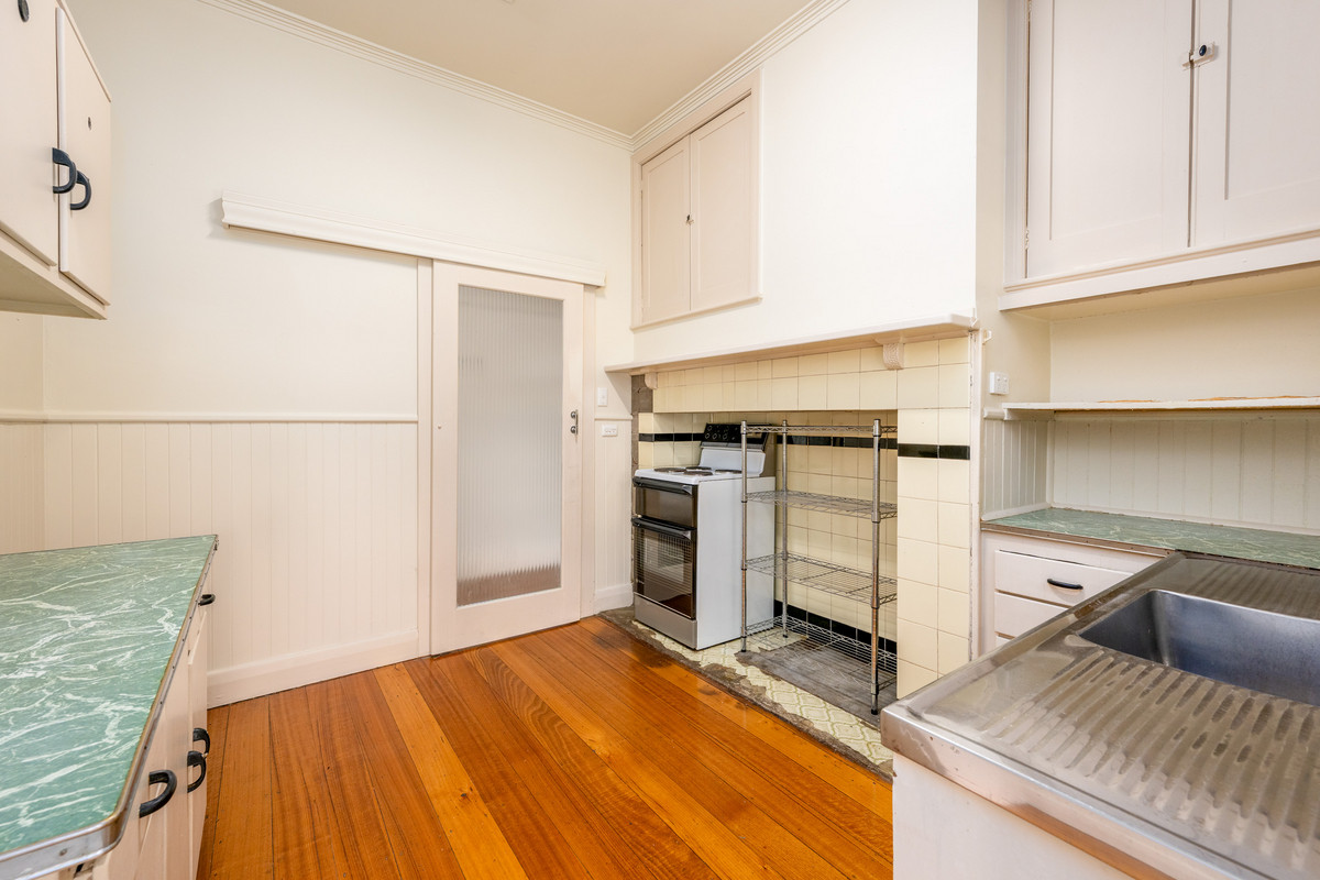 4 Norton Avenue, Shepparton VIC 3630, Shepparton - Thumbnail 3