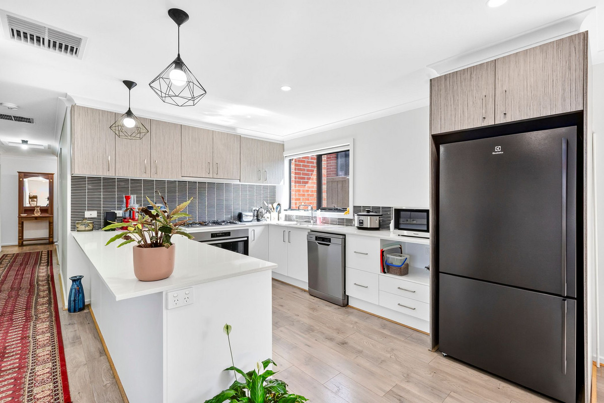 179B Barrabool Road, HIGHTON VIC 3216, Highton - Thumbnail 2