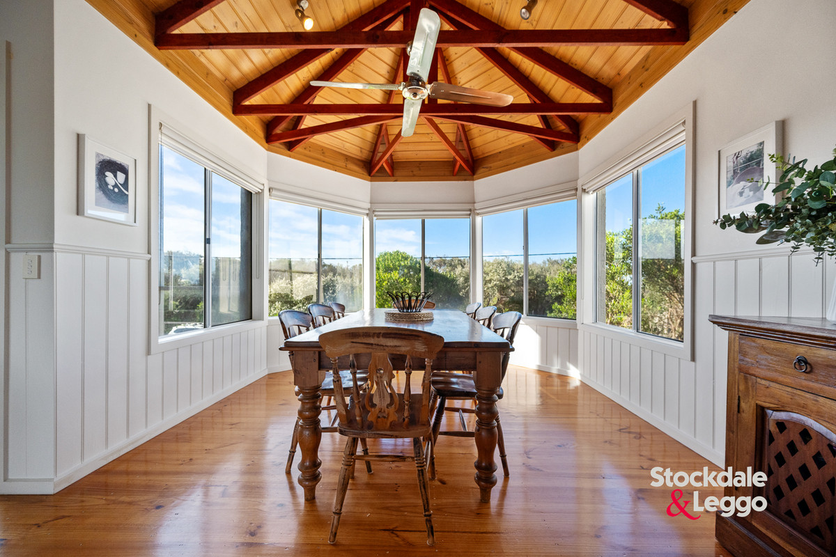 92 Surf Parade, INVERLOCH VIC 3996, Inverloch - Thumbnail 8