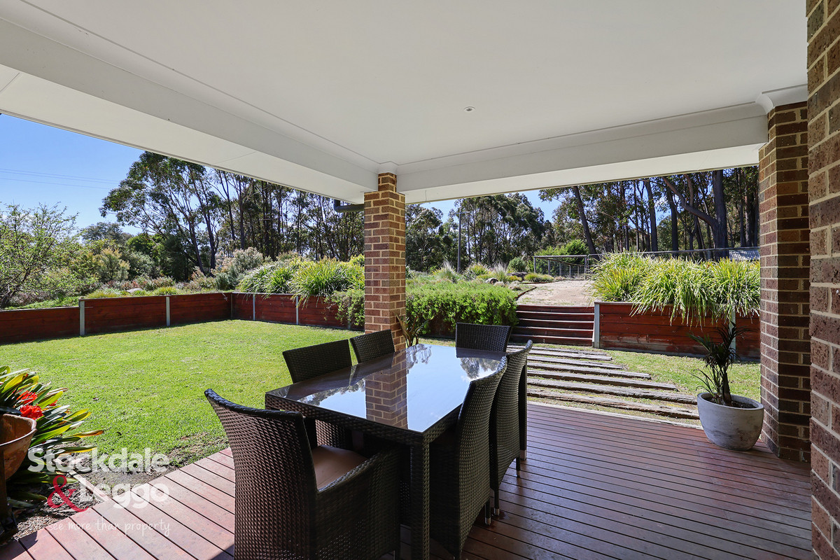 12 Muirhead Drive, Mirboo North VIC 3871, Mirboo North - Thumbnail 3