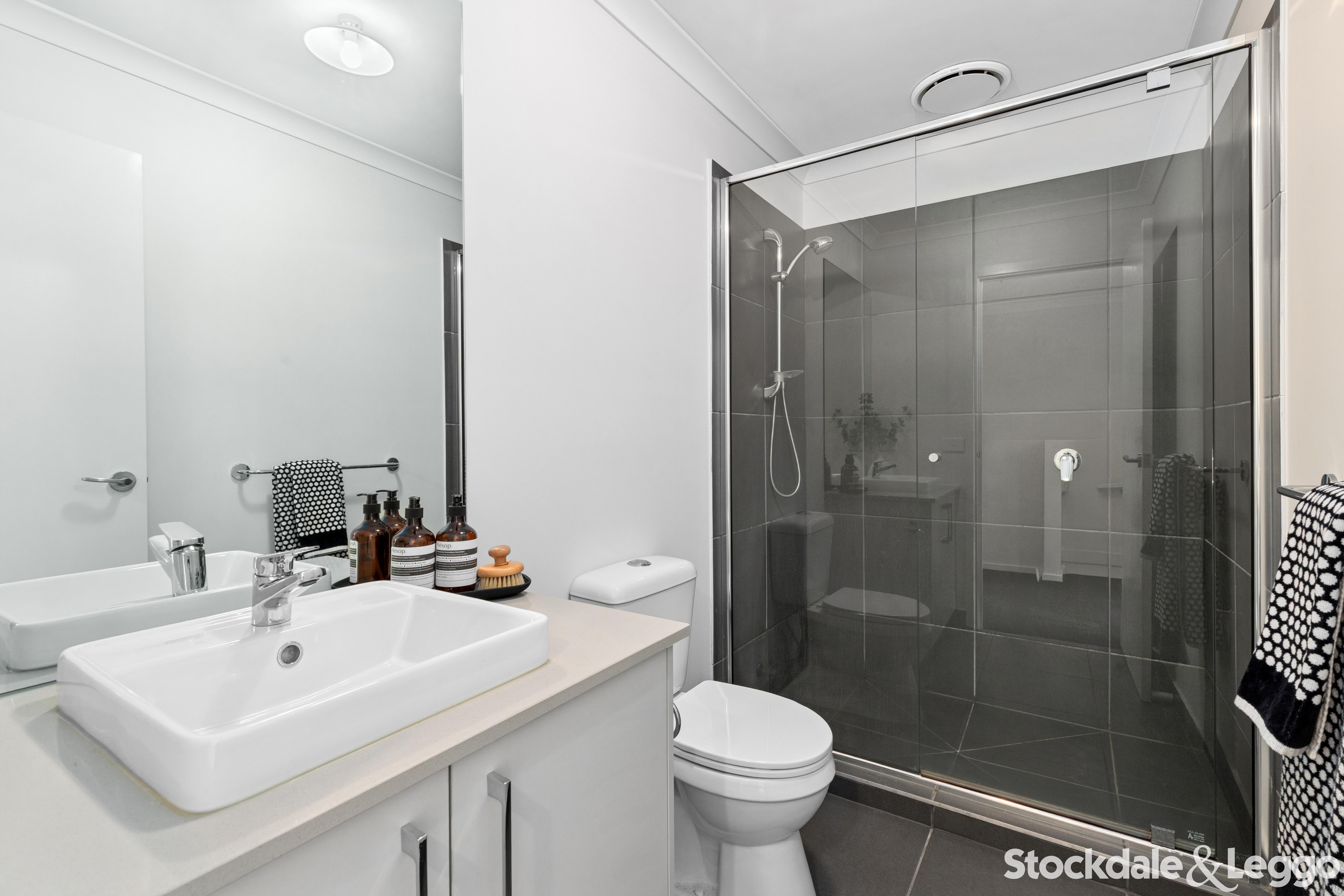 14 Dawson Street, Thornhill Park VIC, Thornhill Park - Thumbnail 8