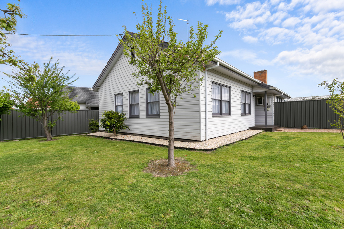 29 Hoyle Street, MORWELL VIC 3840, Morwell - Thumbnail 3