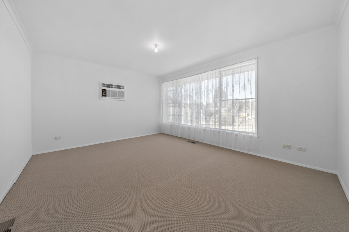 11 Marlo Court, Broadmeadows VIC 3047, Broadmeadows - Thumbnail 2