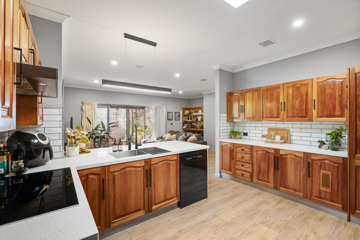 15 Walton Street, Cowes VIC 3922, Cowes - Thumbnail 8