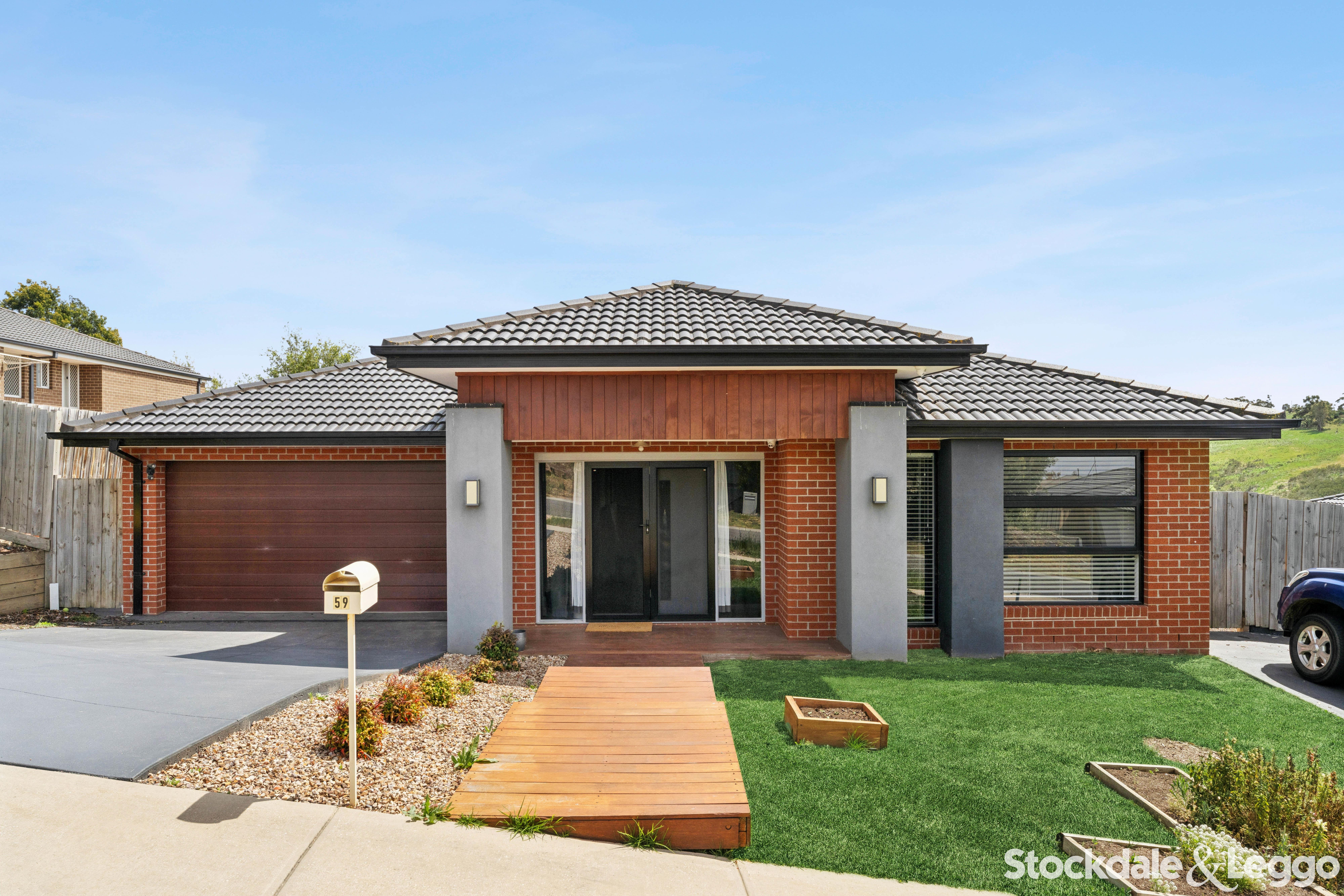 56 Burge Drive, Sunbury VIC, Sunbury - Thumbnail 2
