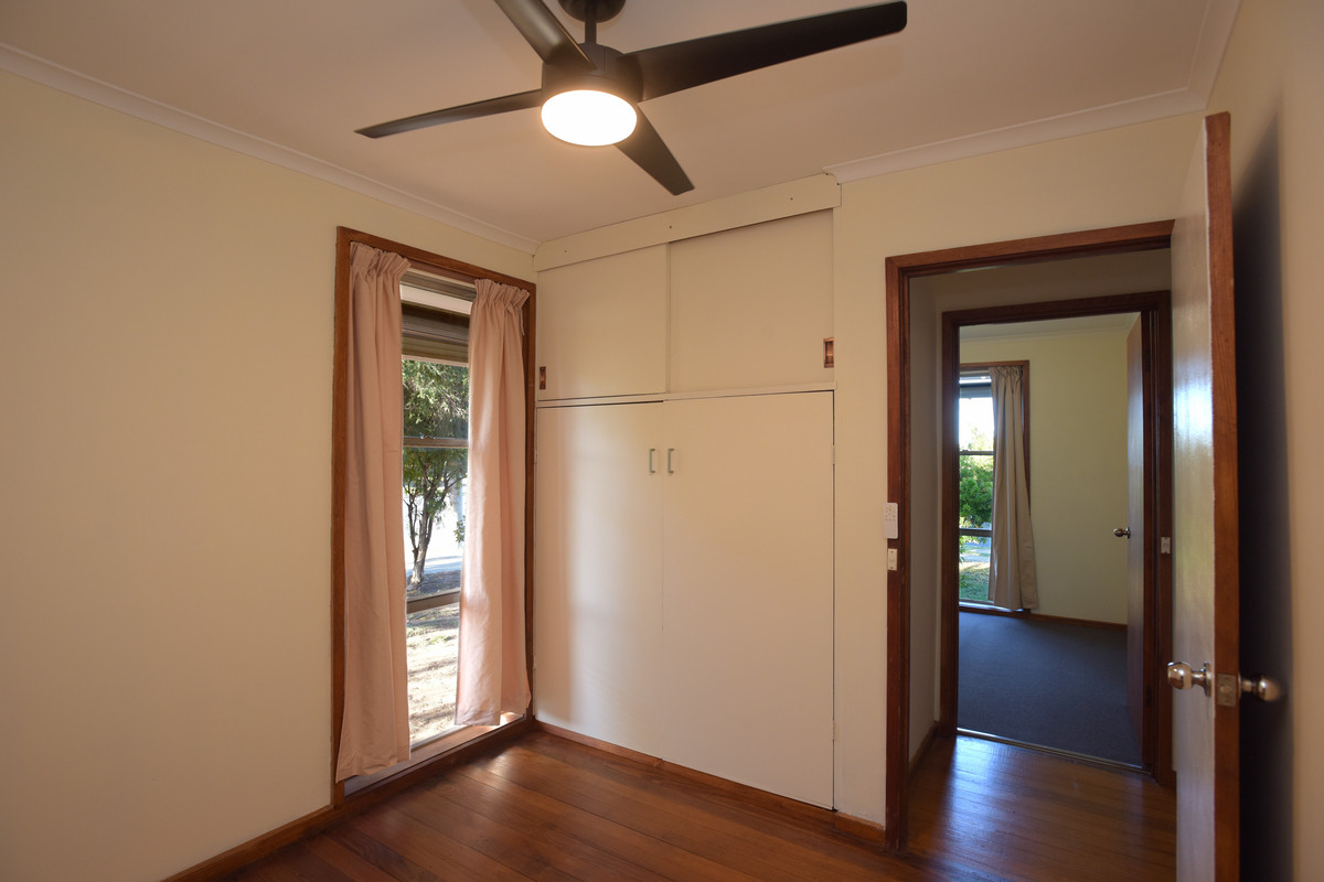 46 Poplar Avenue, SHEPPARTON VIC 3630, Shepparton - Thumbnail 3