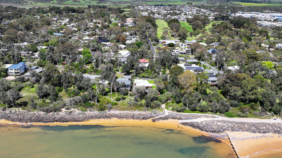 2 Woodland Avenue, Silverleaves VIC 3922, Silverleaves - Thumbnail 5