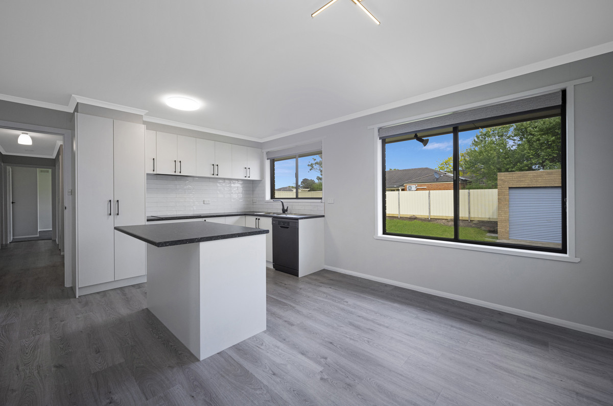 93 Queens Road, Warrnambool VIC 3280, Warrnambool - Thumbnail 6