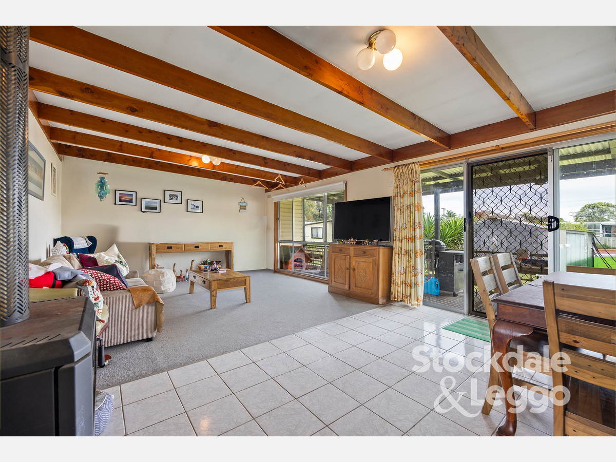 60 Russell Street, Tootgarook VIC 3941, Tootgarook - Thumbnail 3