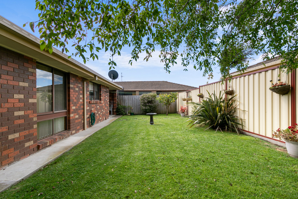 1&2 / 36 Gabo Way, Morwell VIC 3840, Morwell - Thumbnail 4