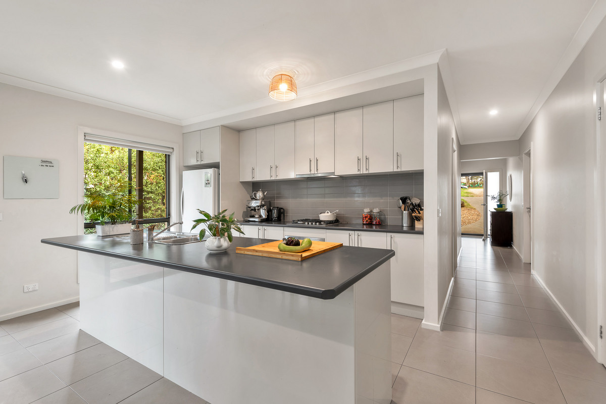 28a Burns Street, BANNOCKBURN VIC 3331, Bannockburn - Thumbnail 3