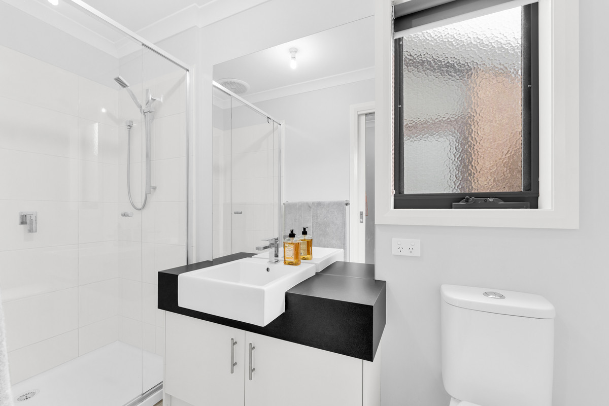 59 Belmont Crescent, Pakenham VIC 3810, Pakenham - Thumbnail 3
