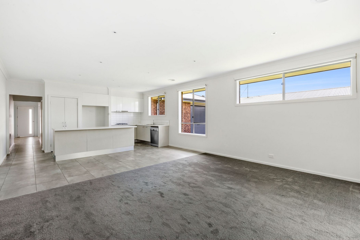 49 Baybrook Avenue, Curlewis VIC 3222, Curlewis - Thumbnail 2