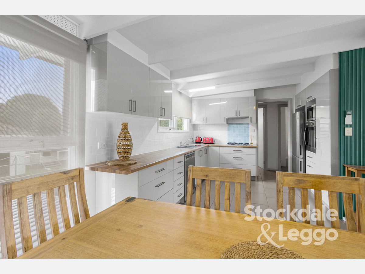 130 Spray Street, Rosebud VIC 3939, Rosebud - Thumbnail 2