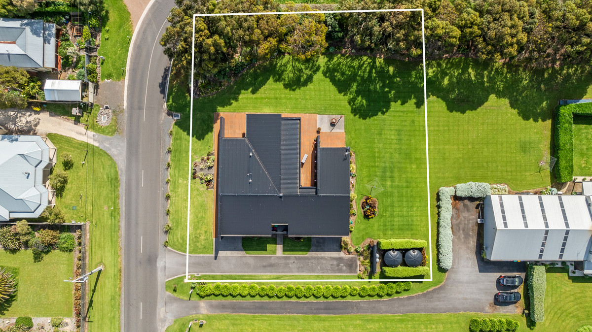 48 Albert Road, Port Fairy VIC 3284, Port Fairy - Thumbnail 3