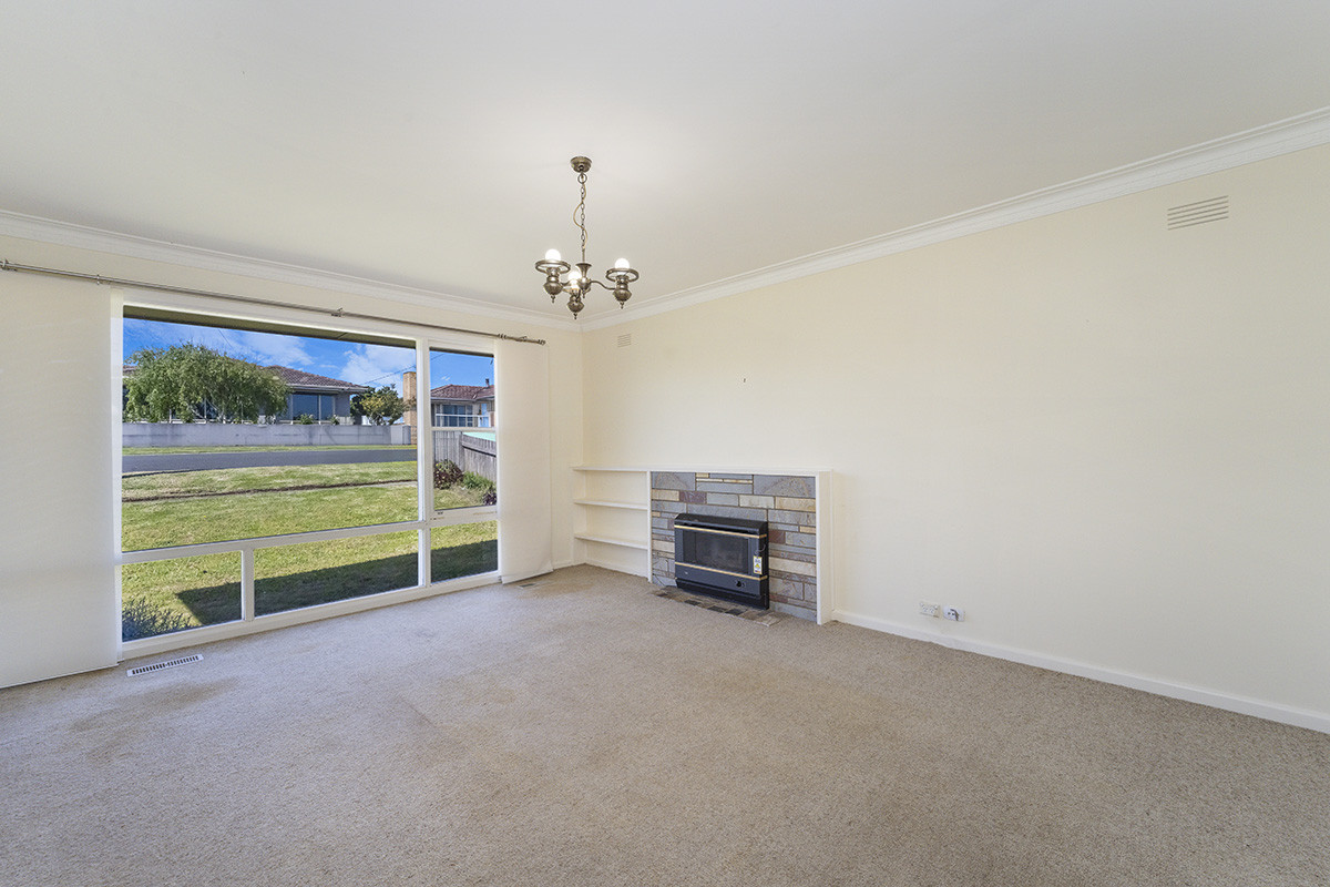 26 St James Crescent, WARRNAMBOOL VIC 3280, Warrnambool - Thumbnail 2