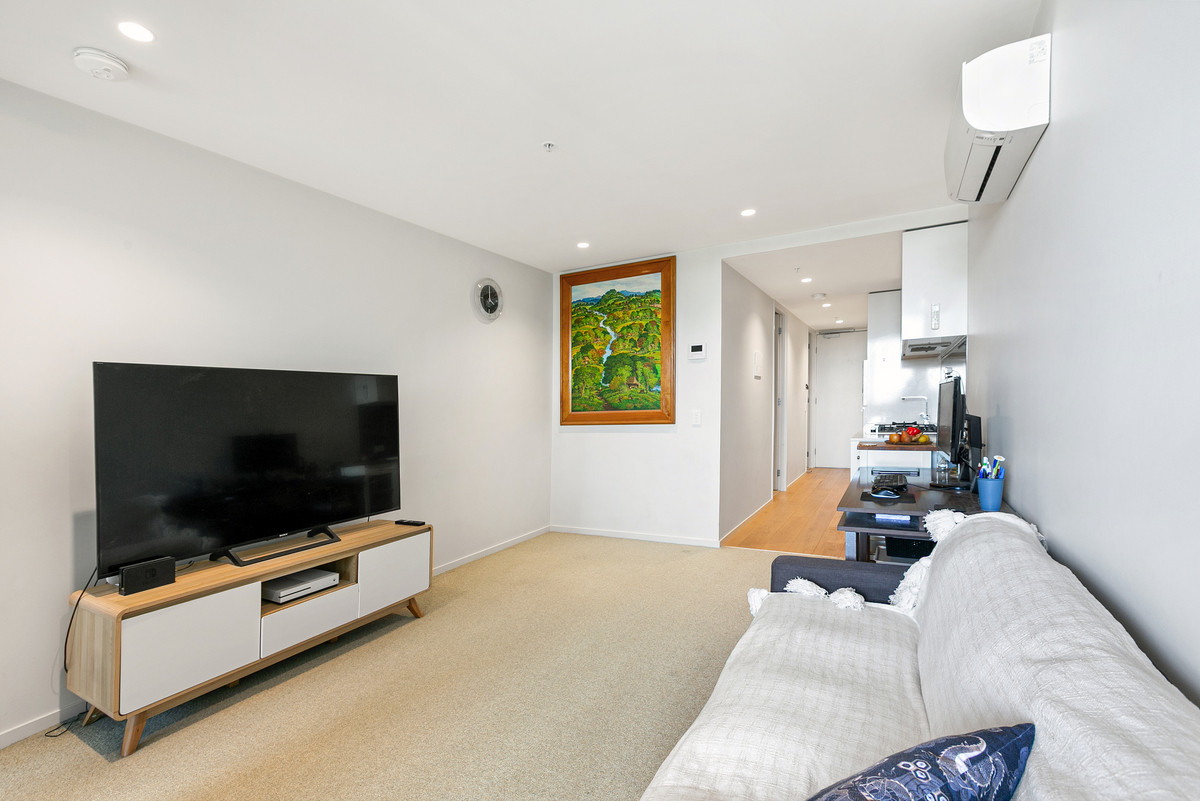 301 / 21 Plenty Road, BUNDOORA VIC 3083, Bundoora - Thumbnail 3
