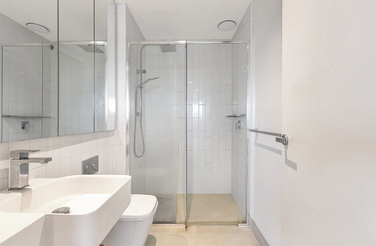 301 / 21 Plenty Road, BUNDOORA VIC 3083, Bundoora - Thumbnail 7