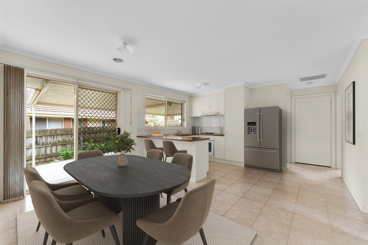 19 Riviera Drive, PAKENHAM VIC 3810, Pakenham - Thumbnail 3