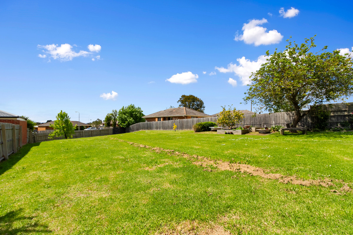 2 Carcoola Court, Churchill VIC 3842, Churchill - Thumbnail 3