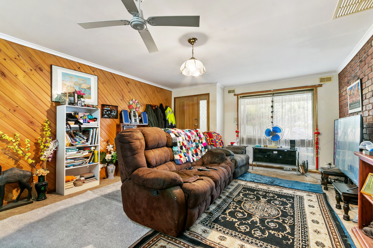 1 / 13 Bellarine Circuit, MORWELL VIC 3840, Morwell - Thumbnail 2