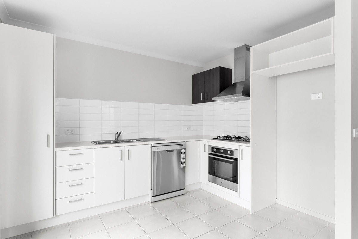 34 / 11 Hawk Avenue, Pakenham VIC 3810, Pakenham - Thumbnail 5