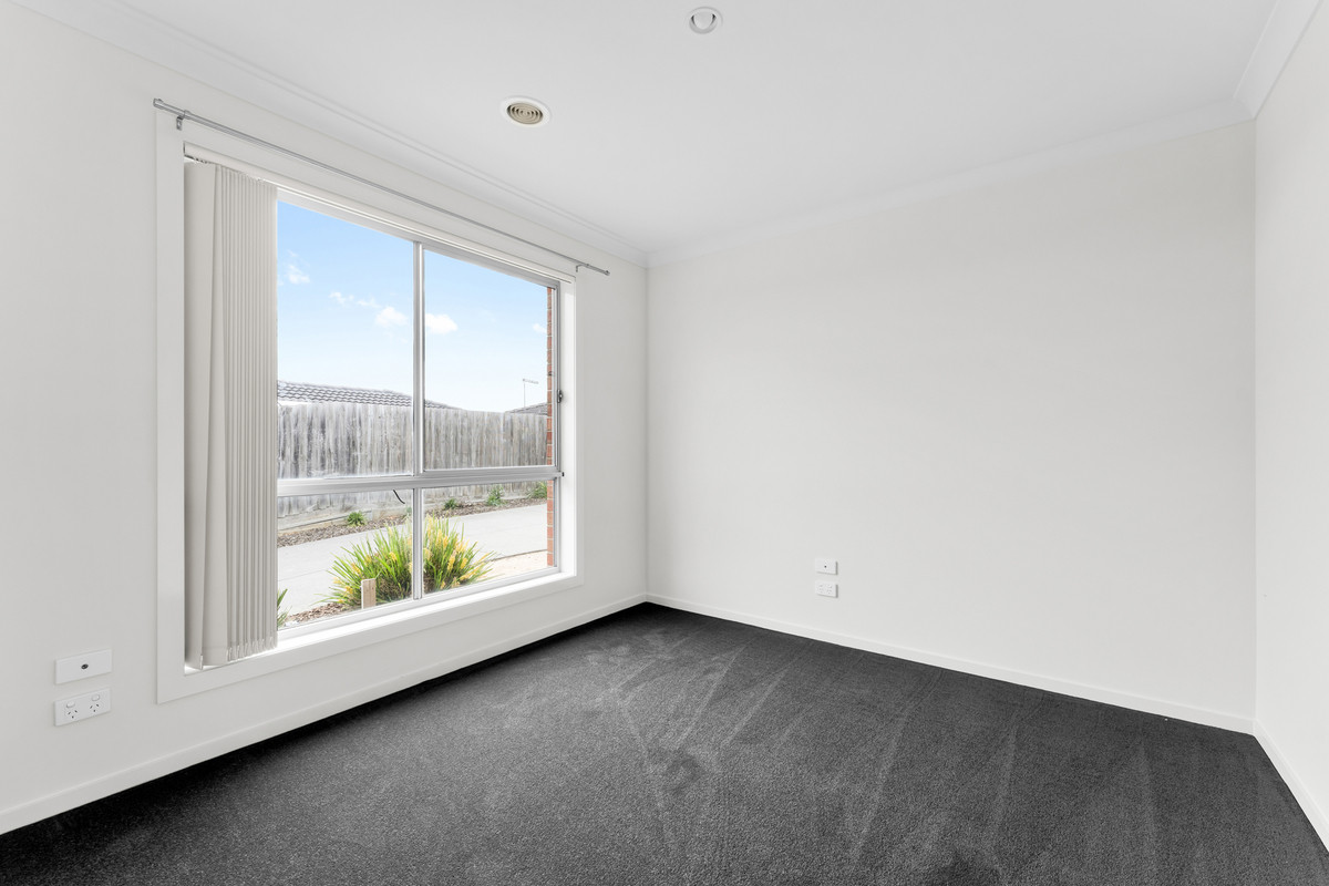 34 / 11 Hawk Avenue, Pakenham VIC 3810, Pakenham - Thumbnail 6