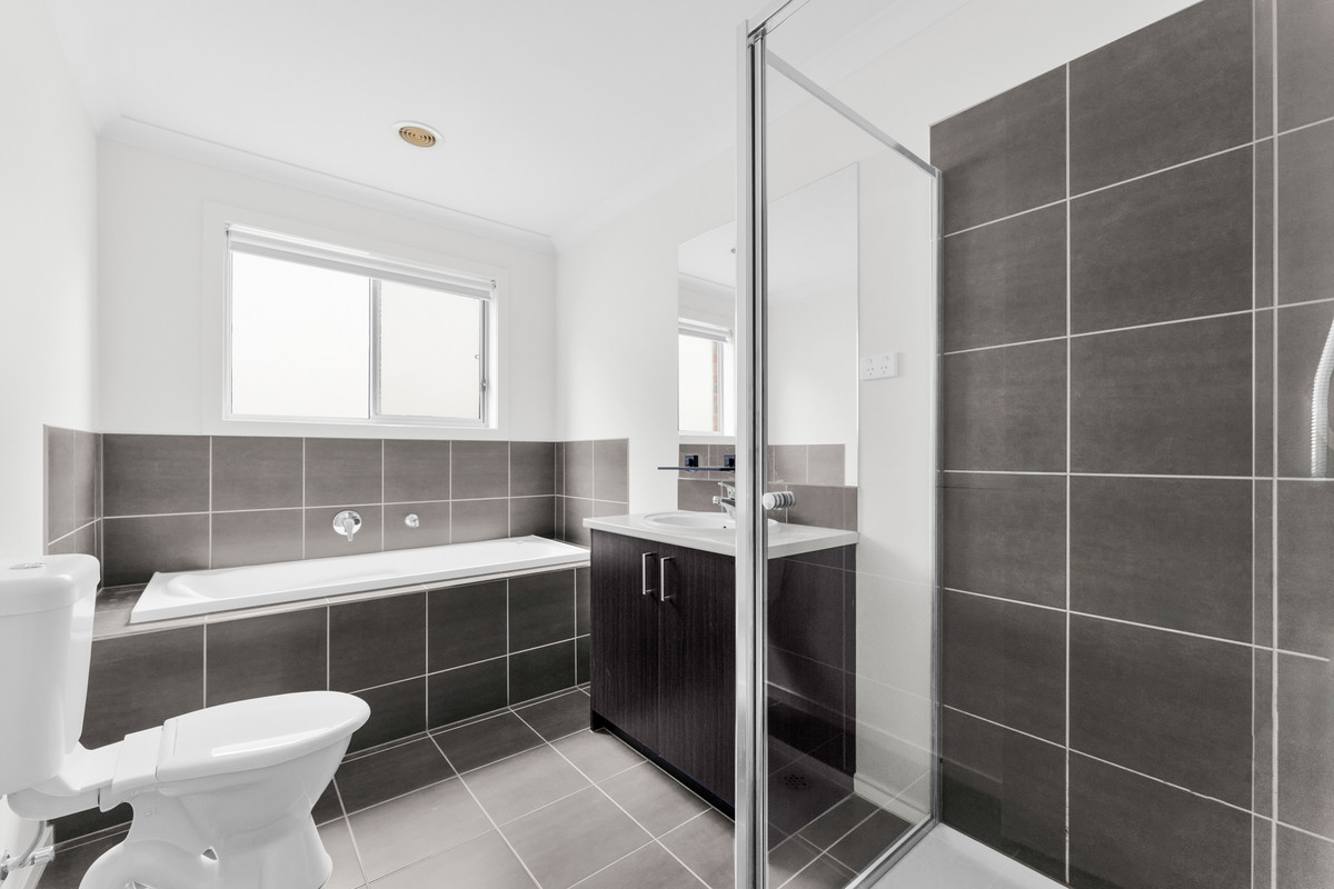 34 / 11 Hawk Avenue, Pakenham VIC 3810, Pakenham - Thumbnail 8