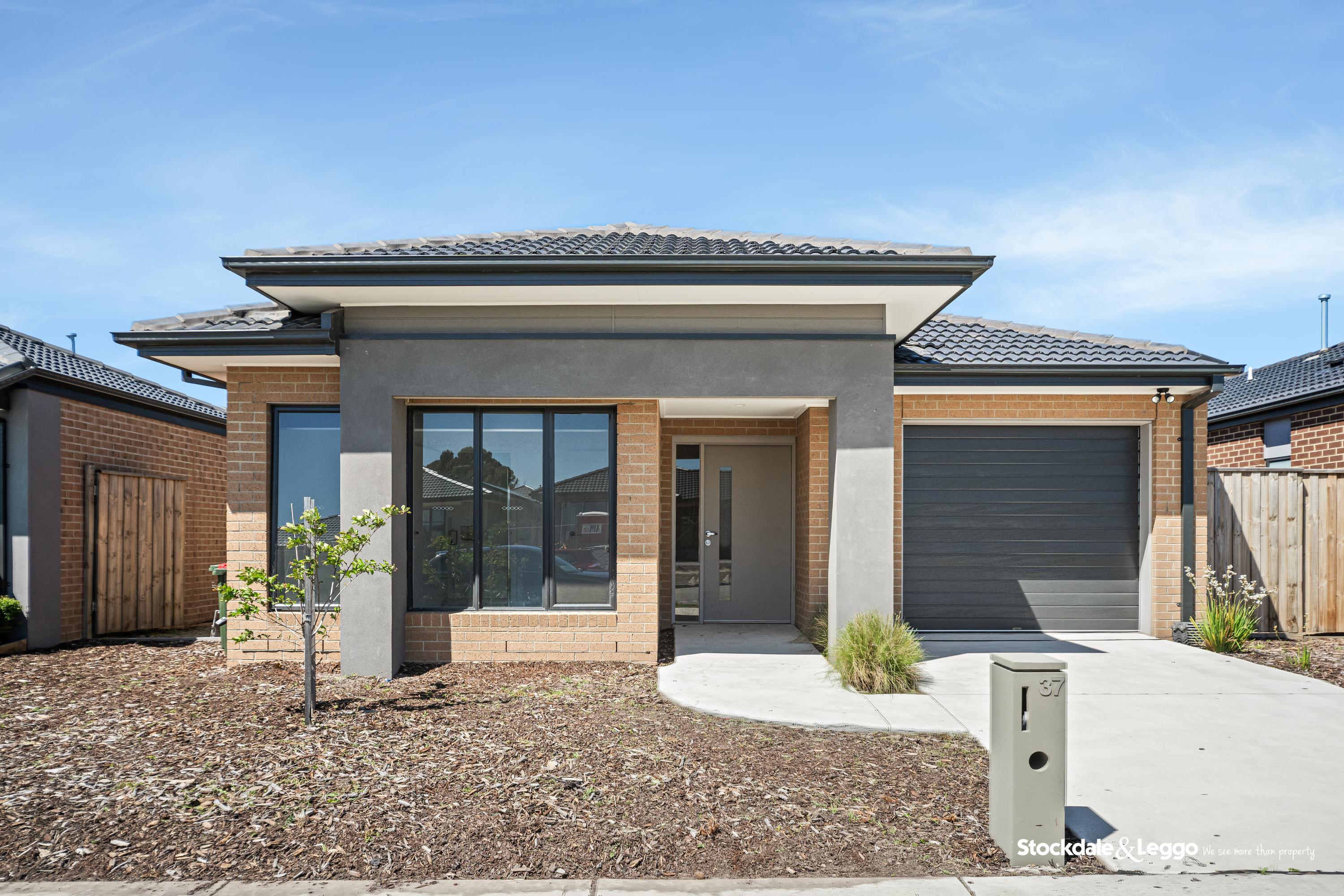 37 Protea Street, Junction Village VIC, Junction Village - Image 1