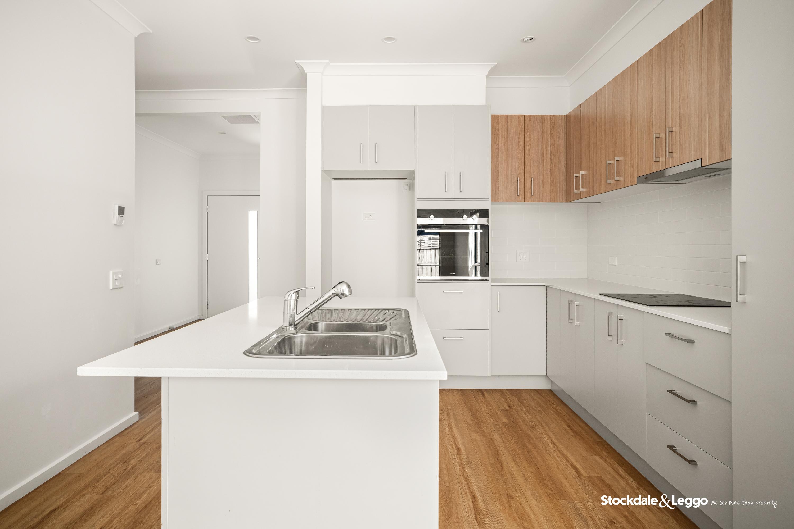 37 Protea Street, Junction Village VIC, Junction Village - Thumbnail 5